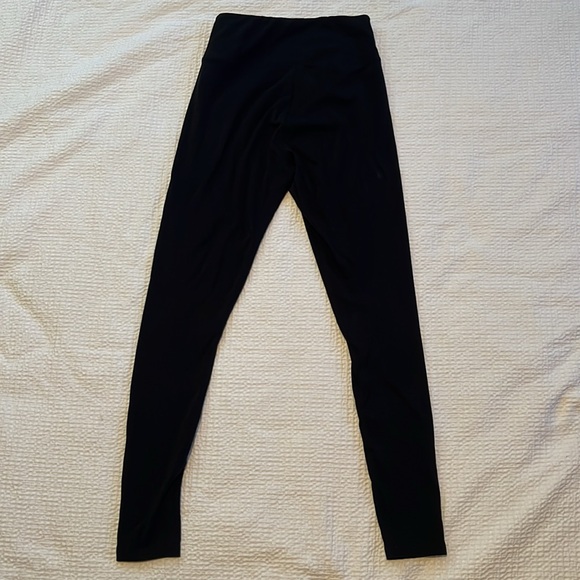 Gymshark Dreamy Legging - Picture 3 of 3